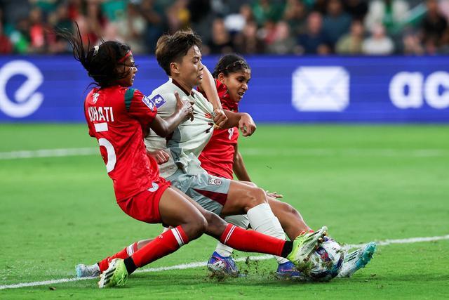 世界杯下载中心-东体：女足需尽快让状态回升；王爱芳是比赛亮点之一